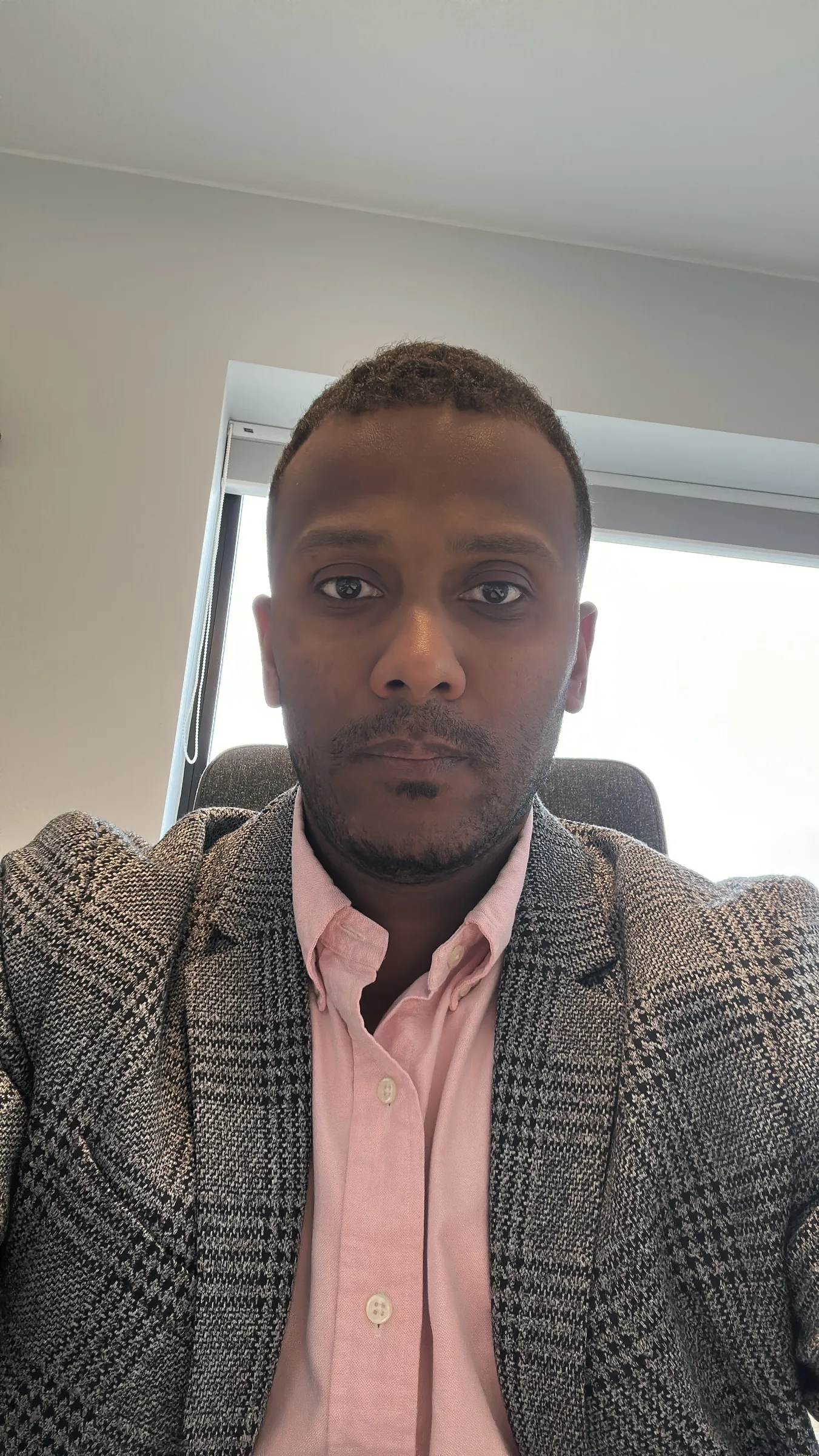 Portrait of Dr. Khalid Almaghribi, founder of Nordic Lifespan